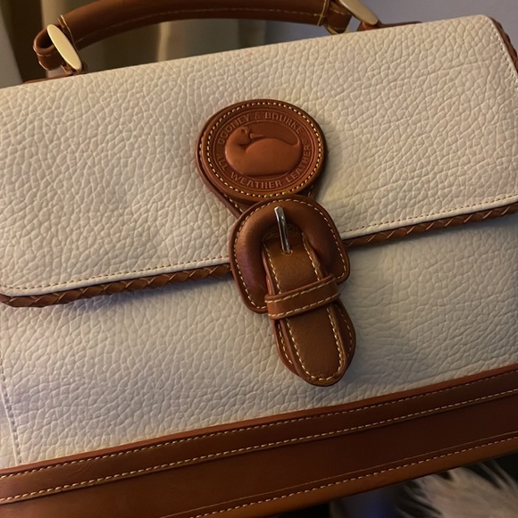 Dooney & Bourke please check all picture of condition - Picture 13 of 16